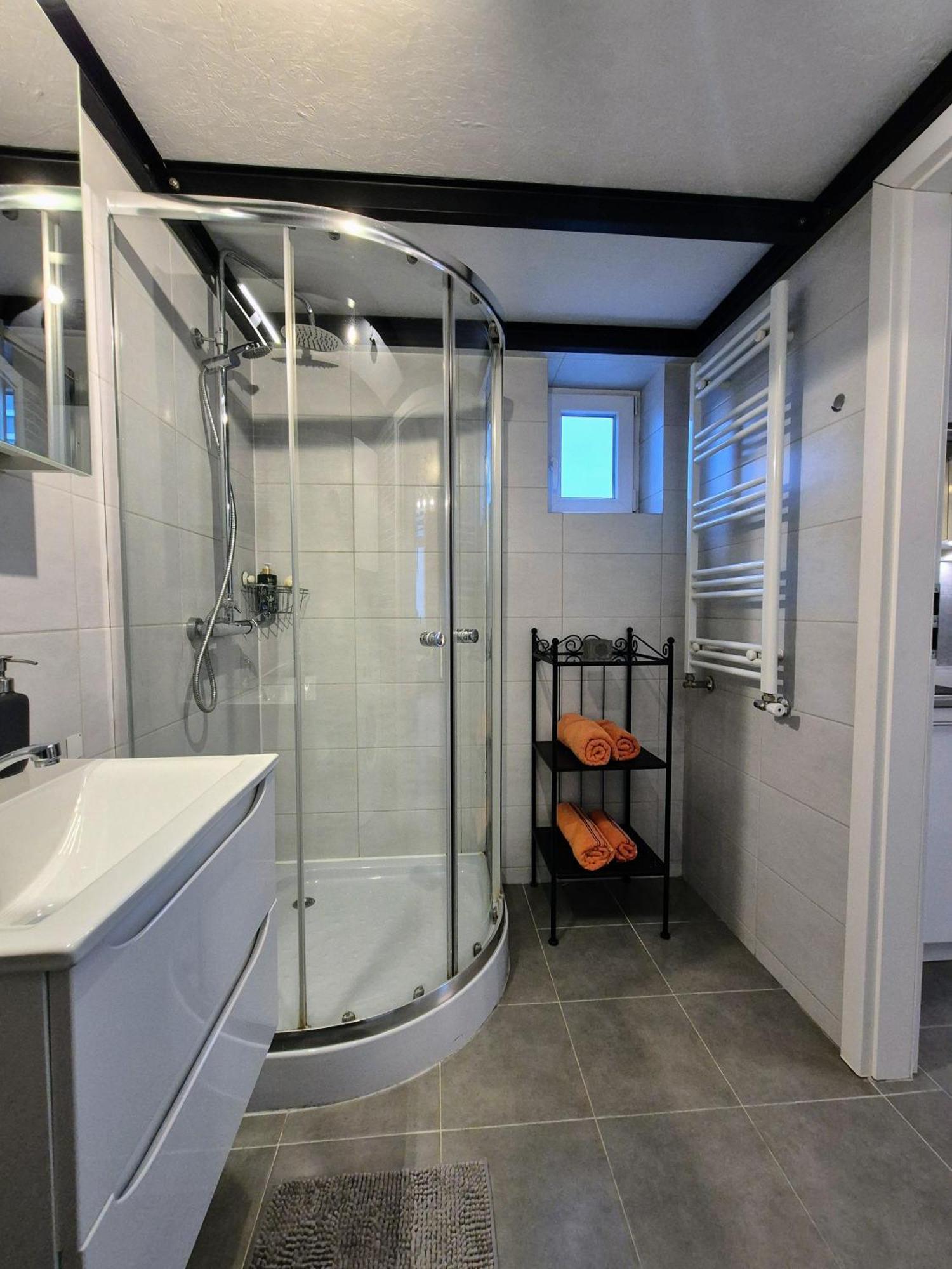Klimatyczny apartament w magicznym miejscu Łódź Zewnętrze zdjęcie